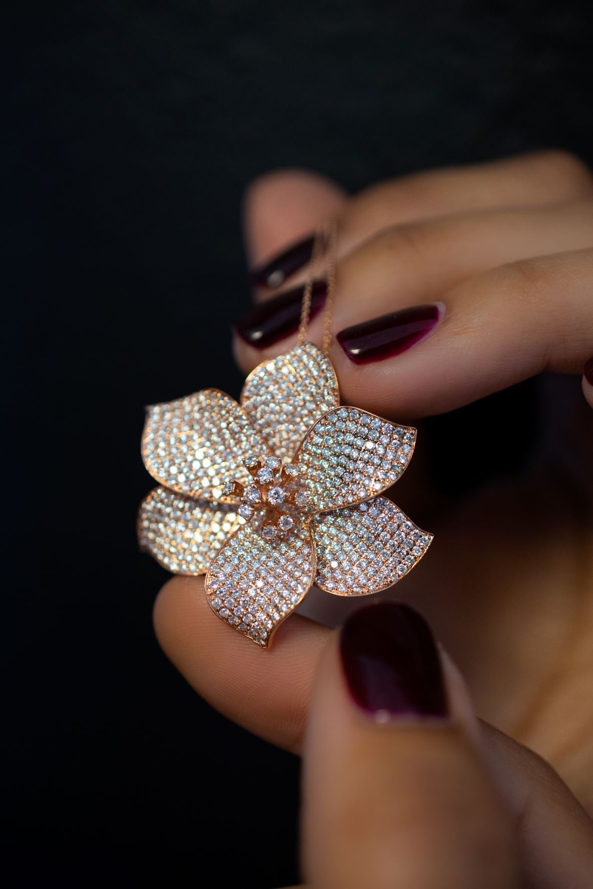 4 ct Diamond Flower Pendant Rose Gold