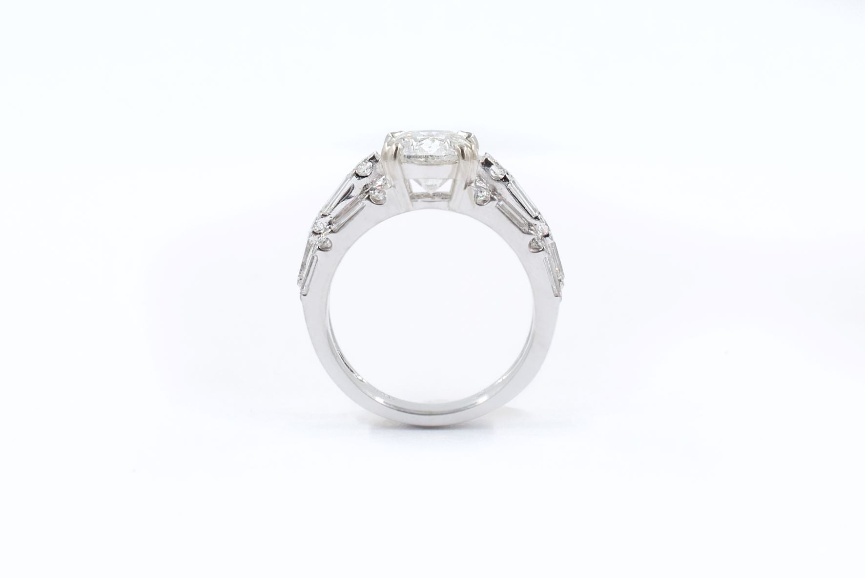 2.04 ct Round Brilliant Cut GSI Diamond Ring
