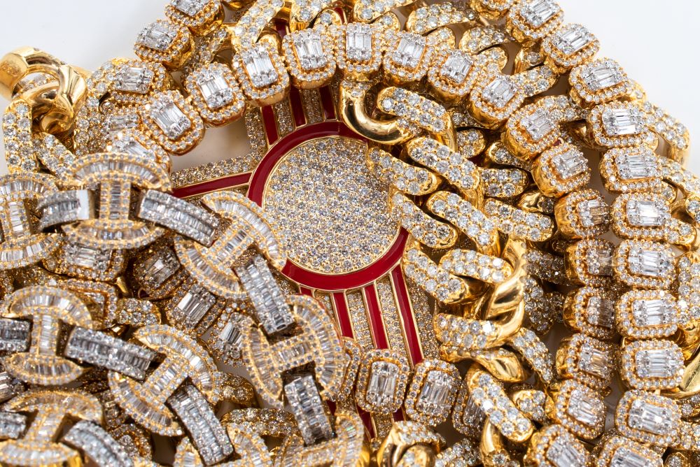 26 ctw baguette Gucci Men's Diamond Chain 22"