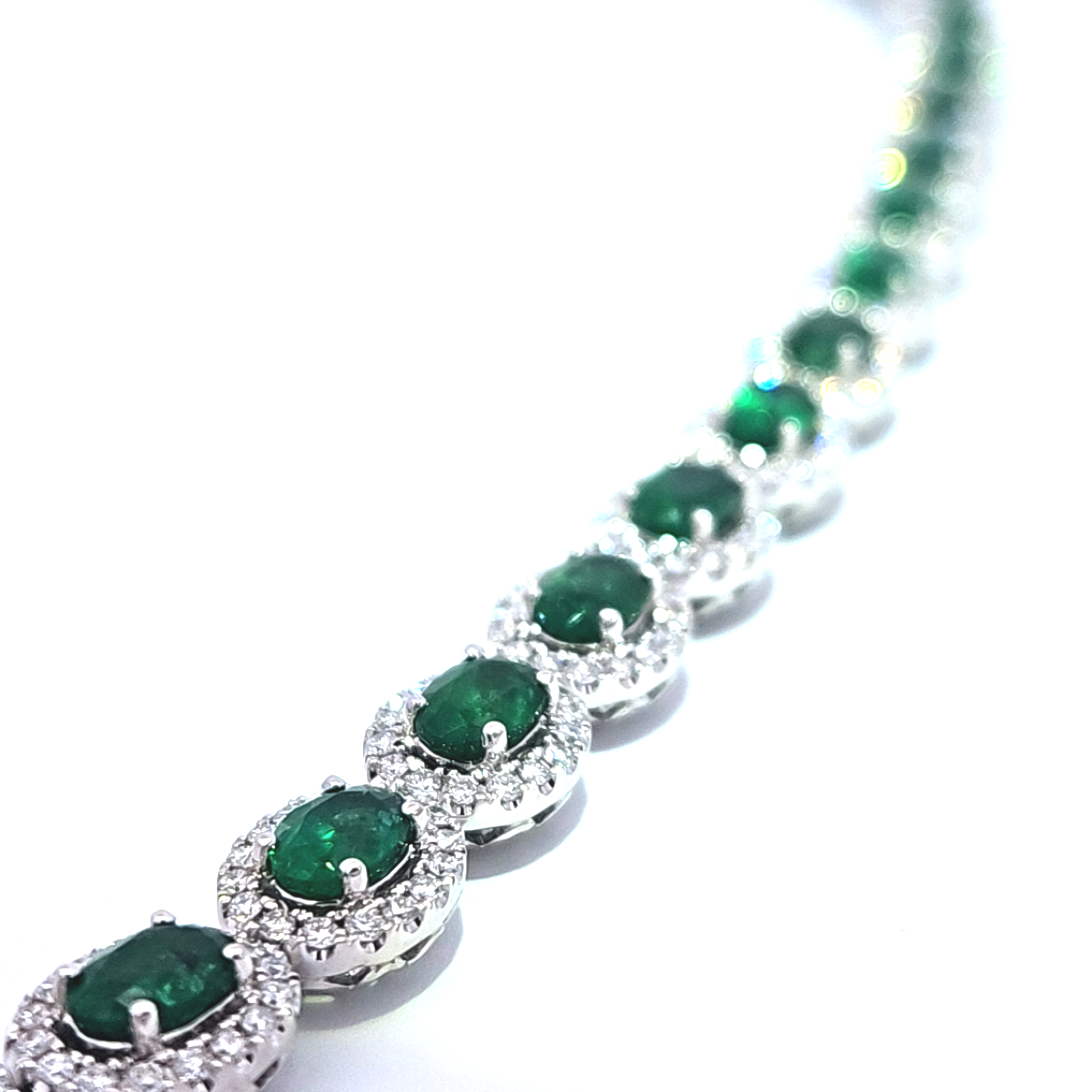 18k Emerald Necklace