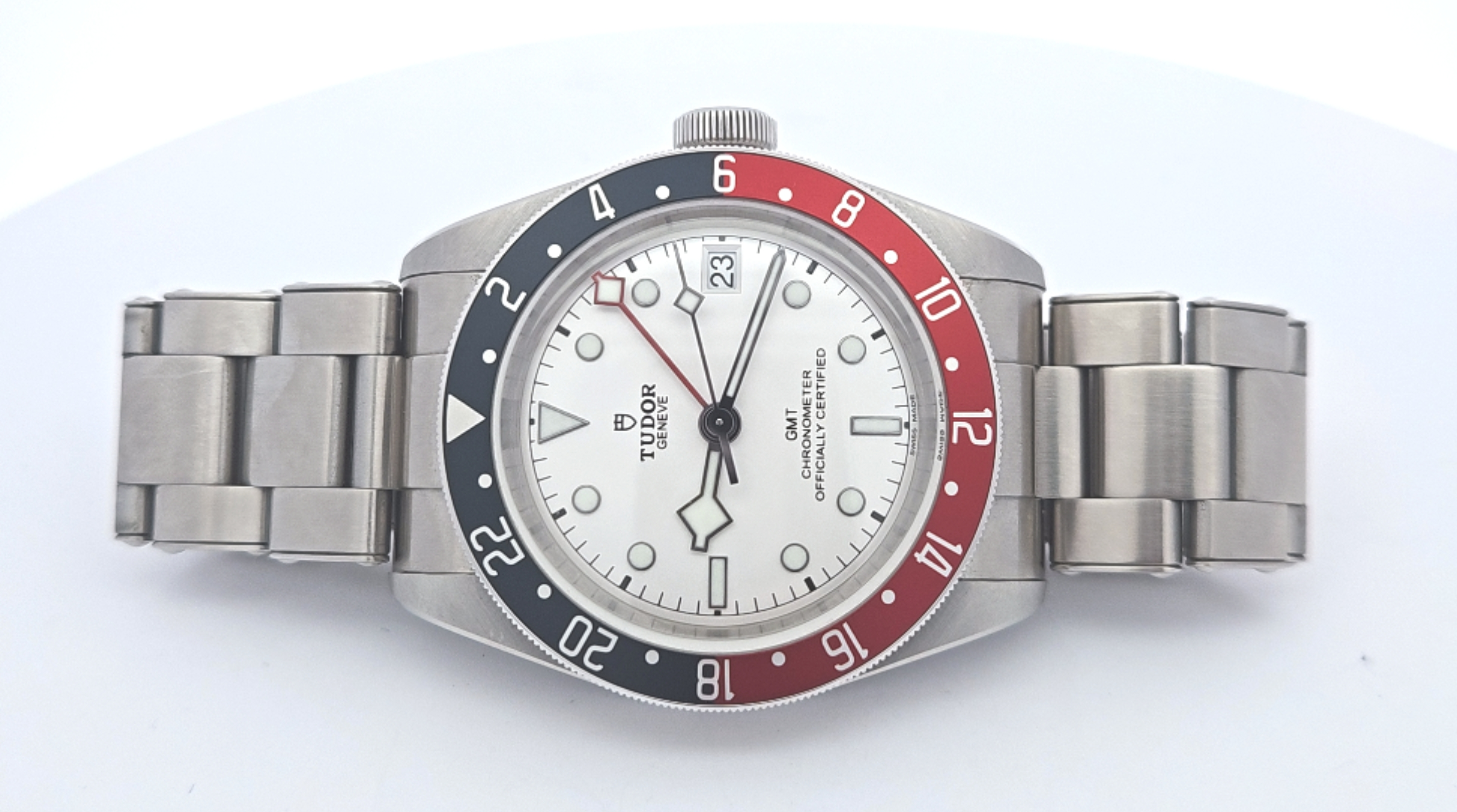 Tudor Opaline Pepsi Black Bay GMT