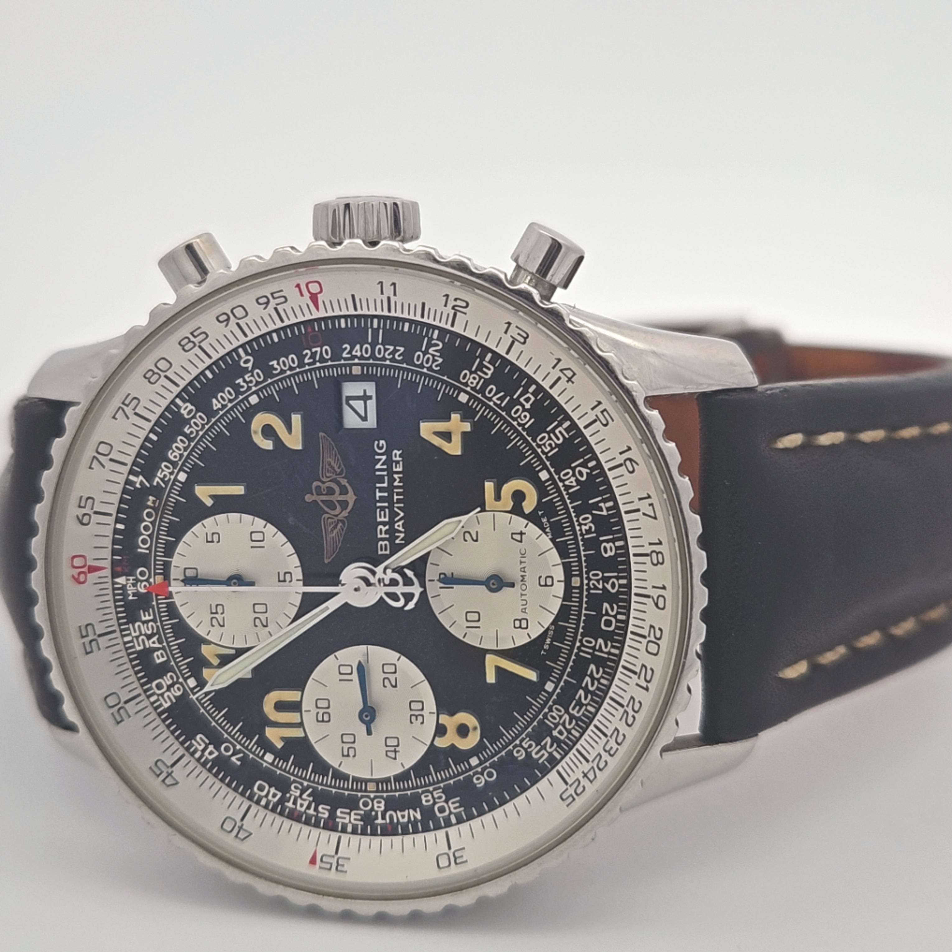 Breitling Navitimer