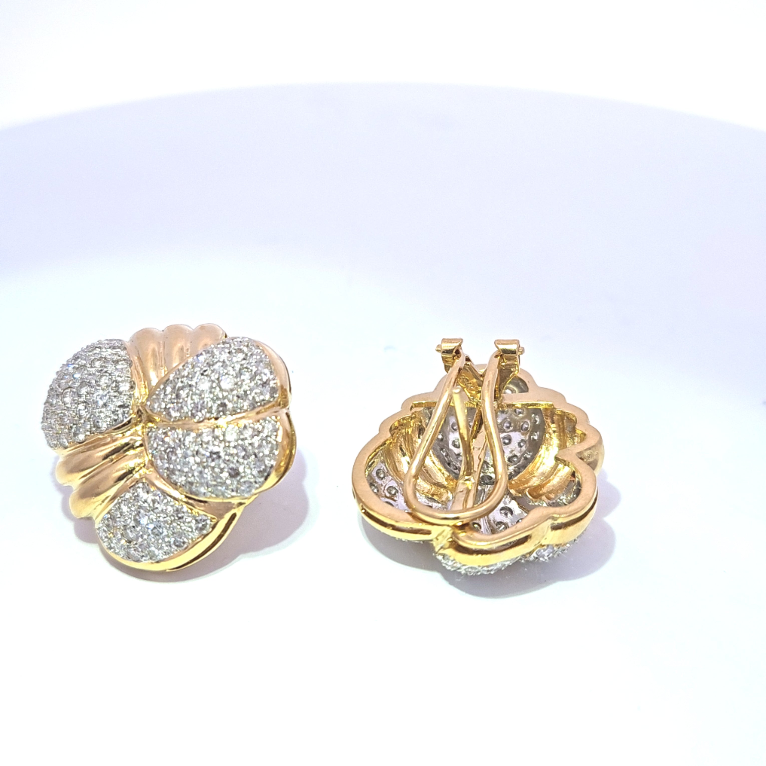 Vintage 18k Gold Pave Earrings