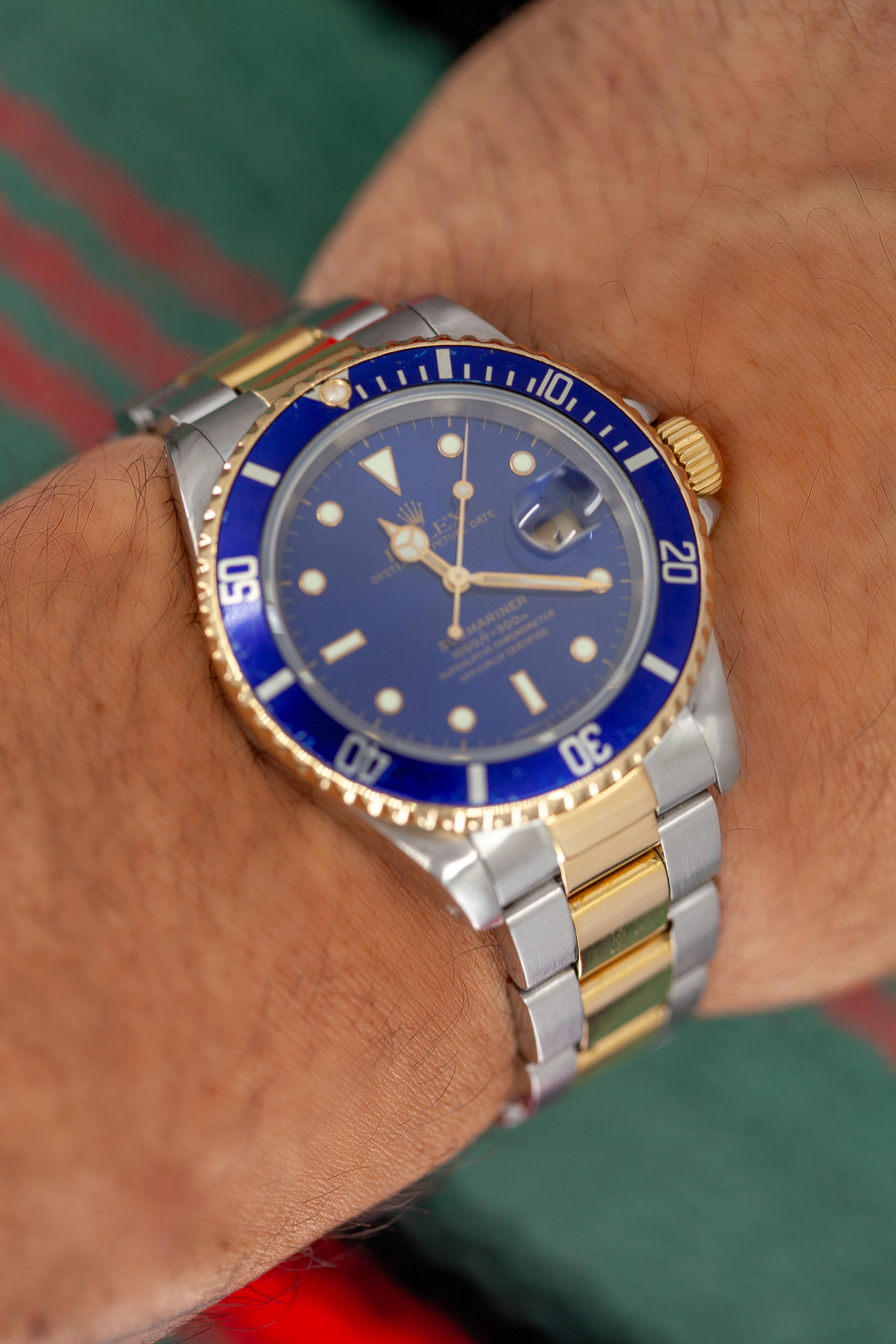 Pre-Owned 16613 Two-Toned Submariner Blusey