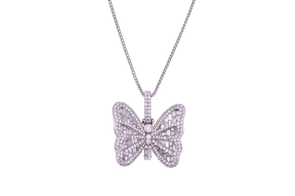 5.06 ctw 14k white gold butterfly pendant