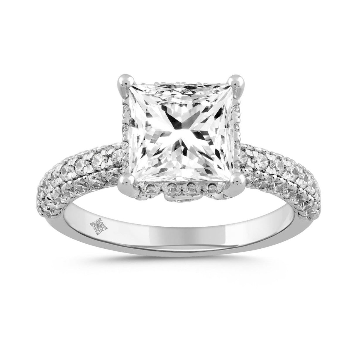 LADIES RING 3 3/4CT ROUND/PRINCESS DIAMOND 14K WHITE GOLD (CENTER STONE PRINCESS DIAMOND 3CT )