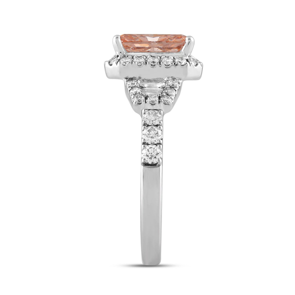 14K WHITE GOLD 2 3/4CT ROUND/BAGUETTE/RADIANT DIAMOND LADIES  RING (CENTER STONE RADIANT DIAMOND 2.00CT)