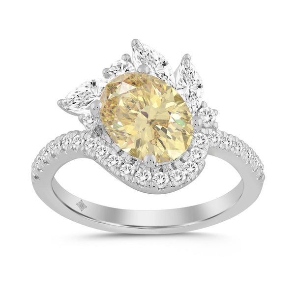 14K WHITE GOLD 2 1/4CT ROUND/MARQUISE/OVAL DIAMOND LADIES RING (CENTER STONE OVAL DIAMOND 1 1/2CT)
