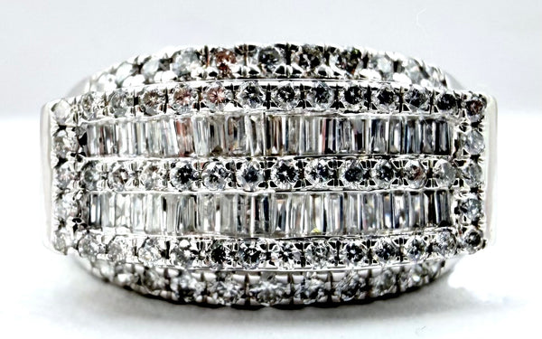 10k White Gold Diamond Ring