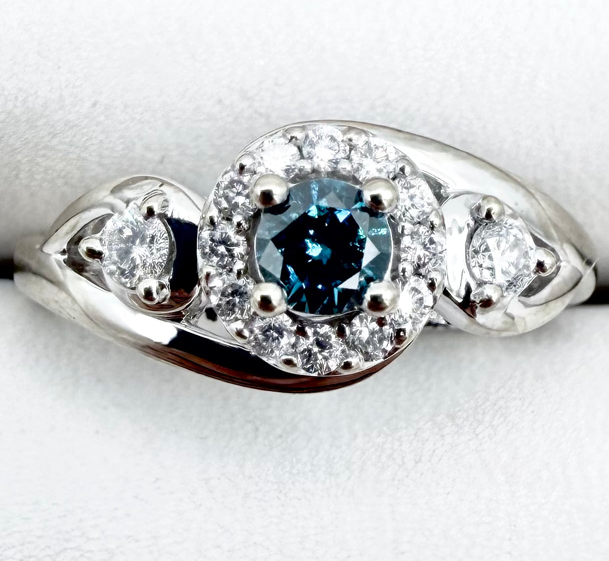 10k White Gold Blue Diamond Ring