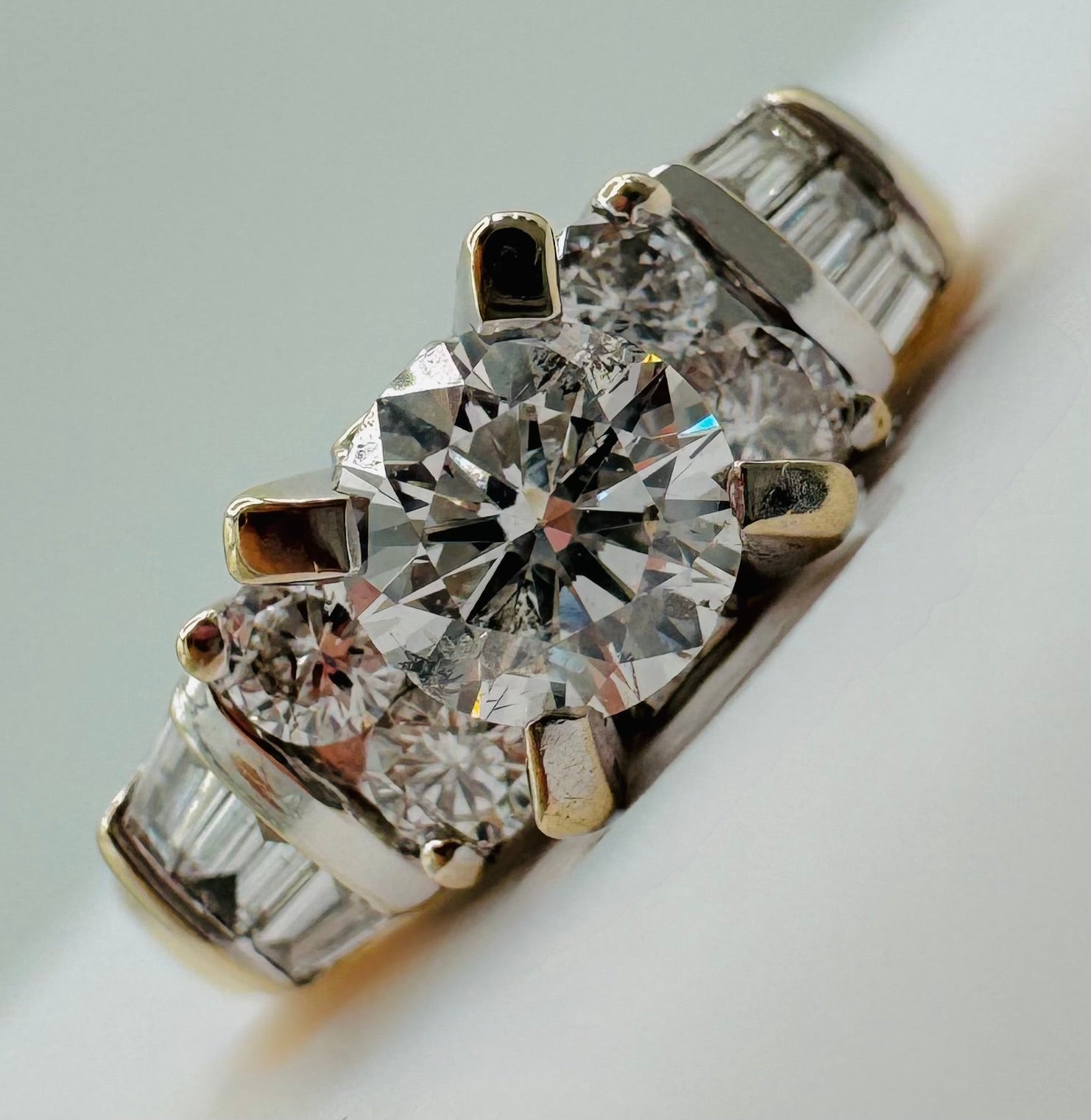 14k Yellow Gold Diamond Ring