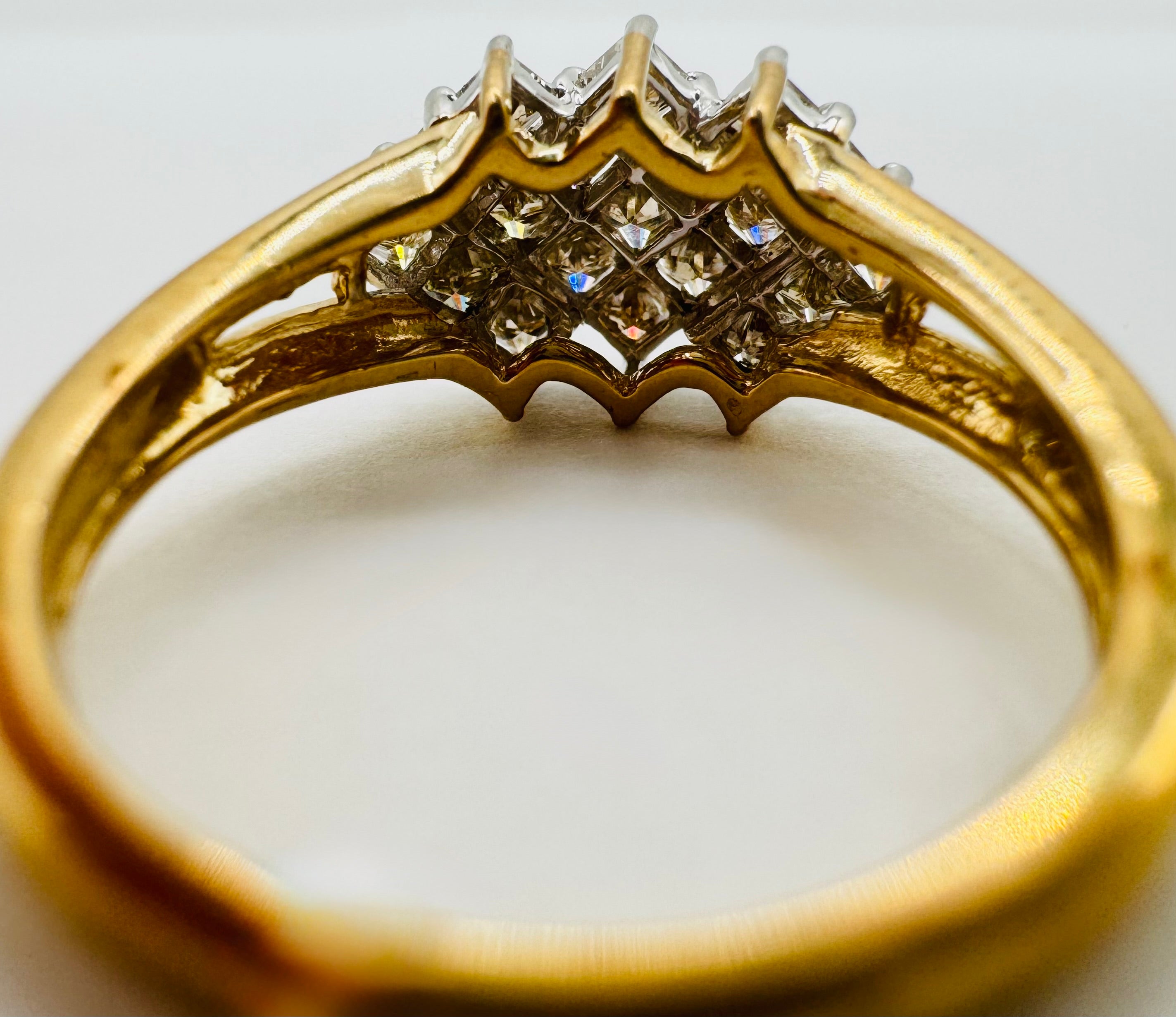10k Yellow Gold Diamond Cluster Ring