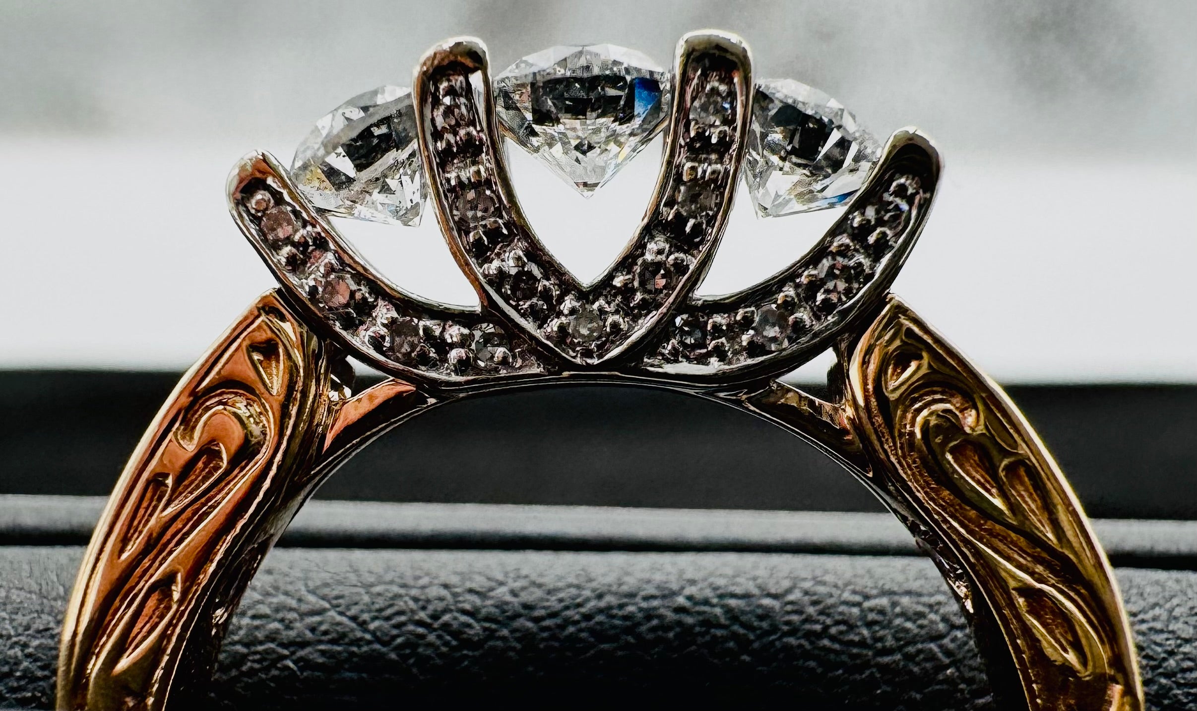 14k Yellow Gold Diamond Wedding Ring