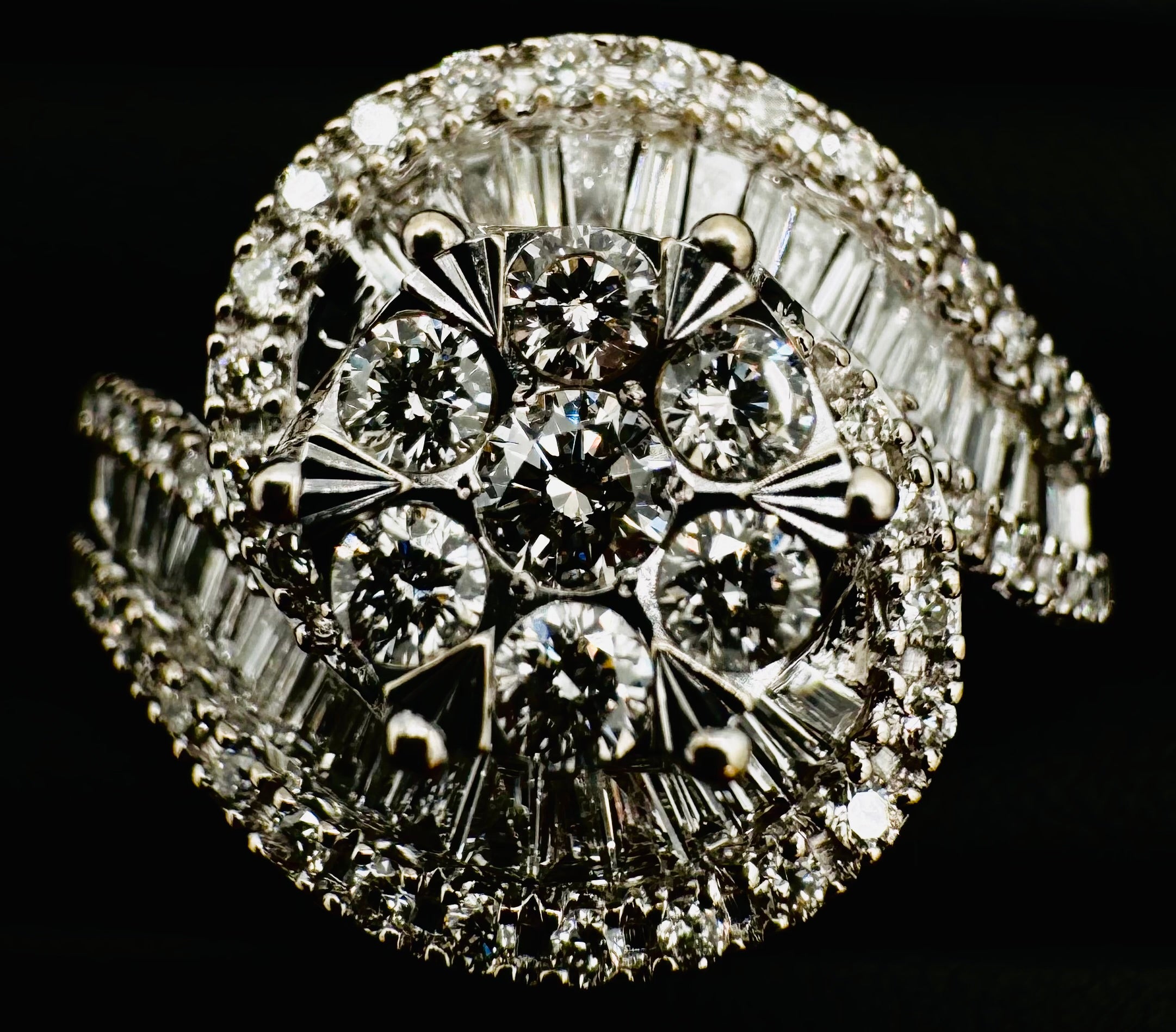 14k White Gold Cluster Diamond Ring