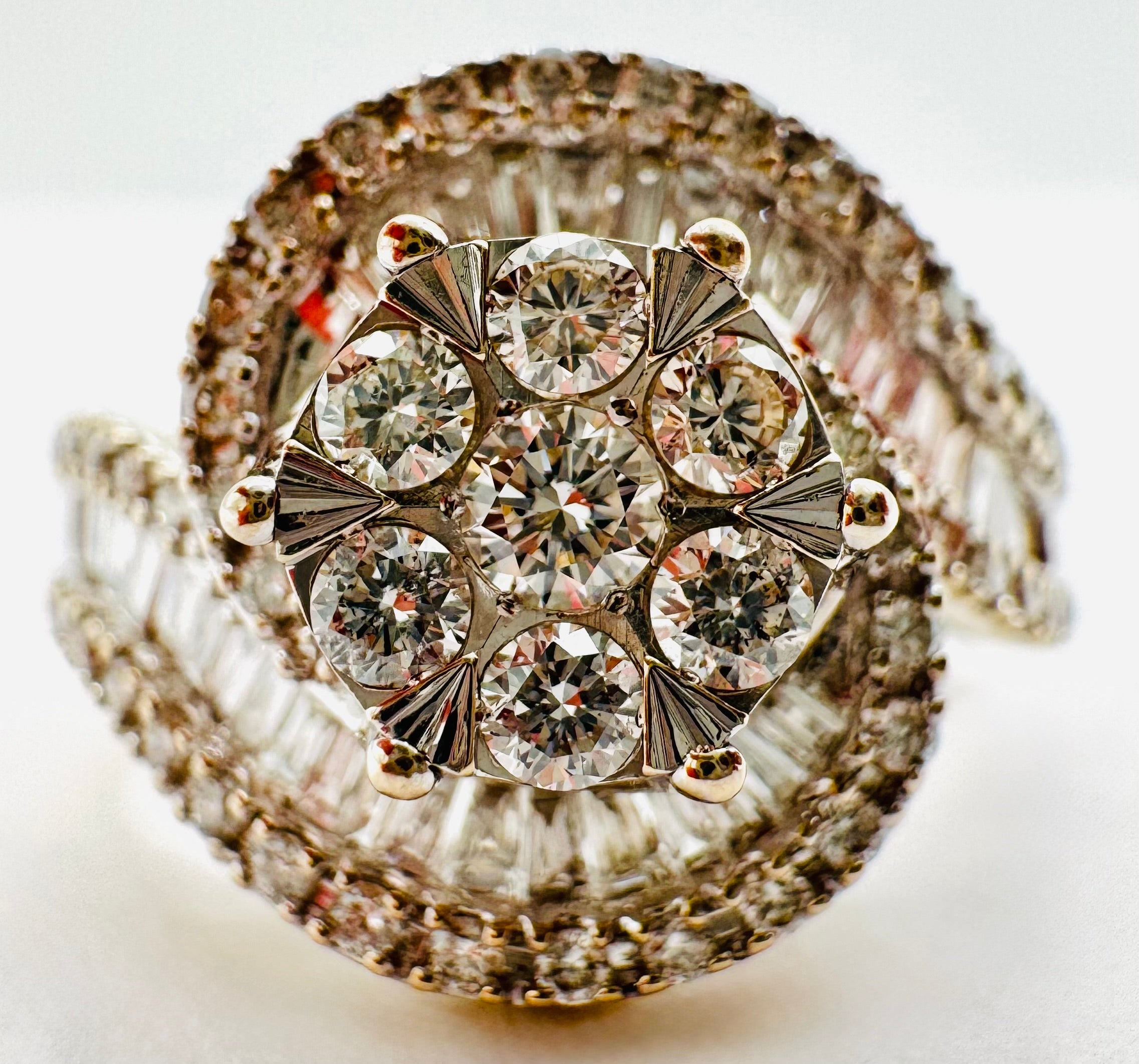 14k White Gold Cluster Diamond Ring
