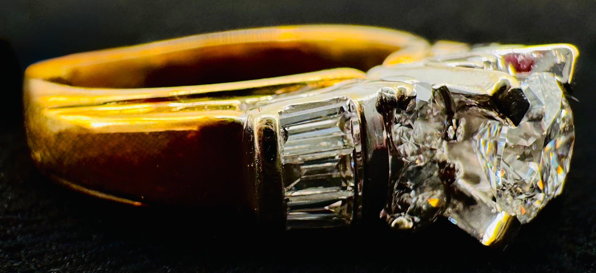 14k Yellow Gold Diamond Ring