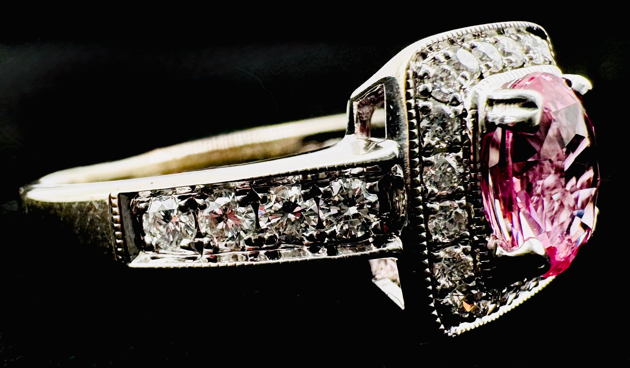 18k White Gold Tourmaline Diamond Ring