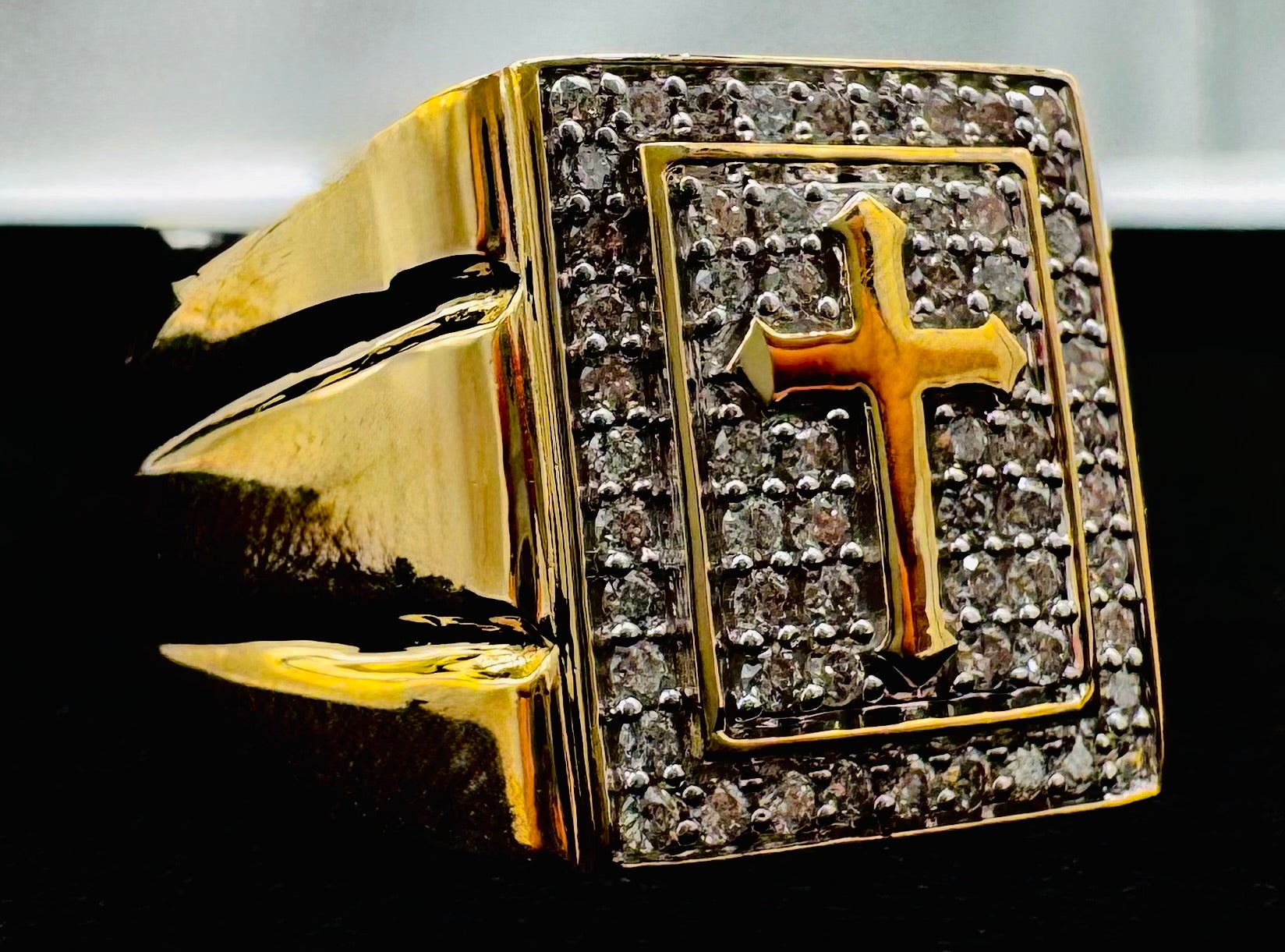 10k Yellow Gold Cross Diamond Ring