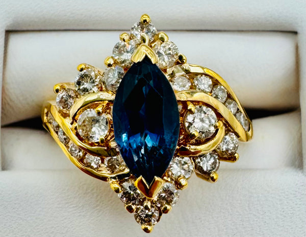 18k Yellow Gold Diamond/ Sapphire Ring
