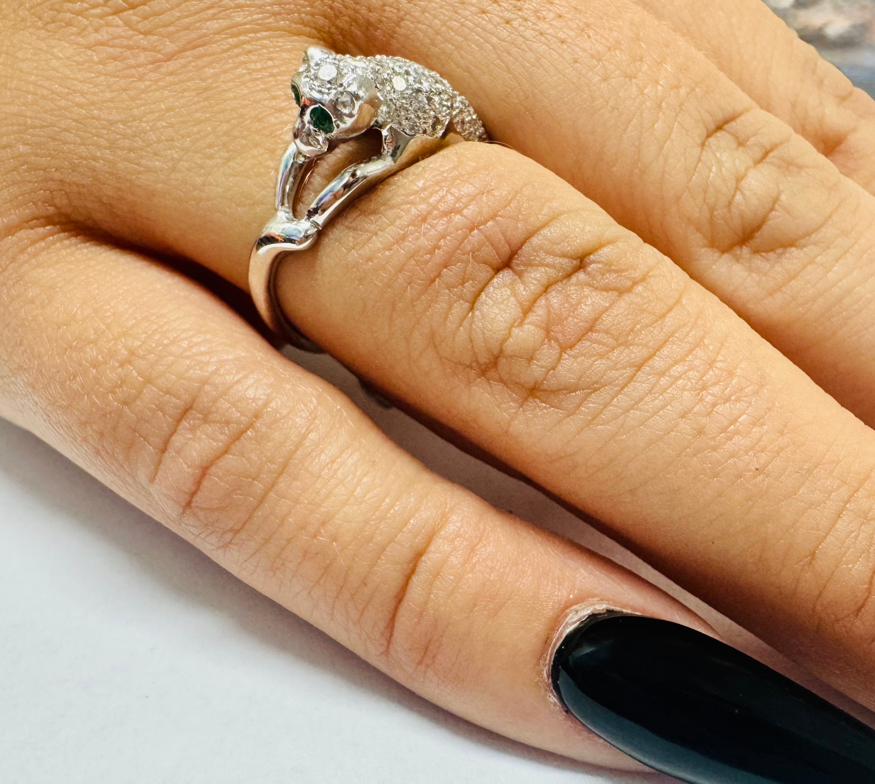 18k White Gold Diamond/ Emerald Ring