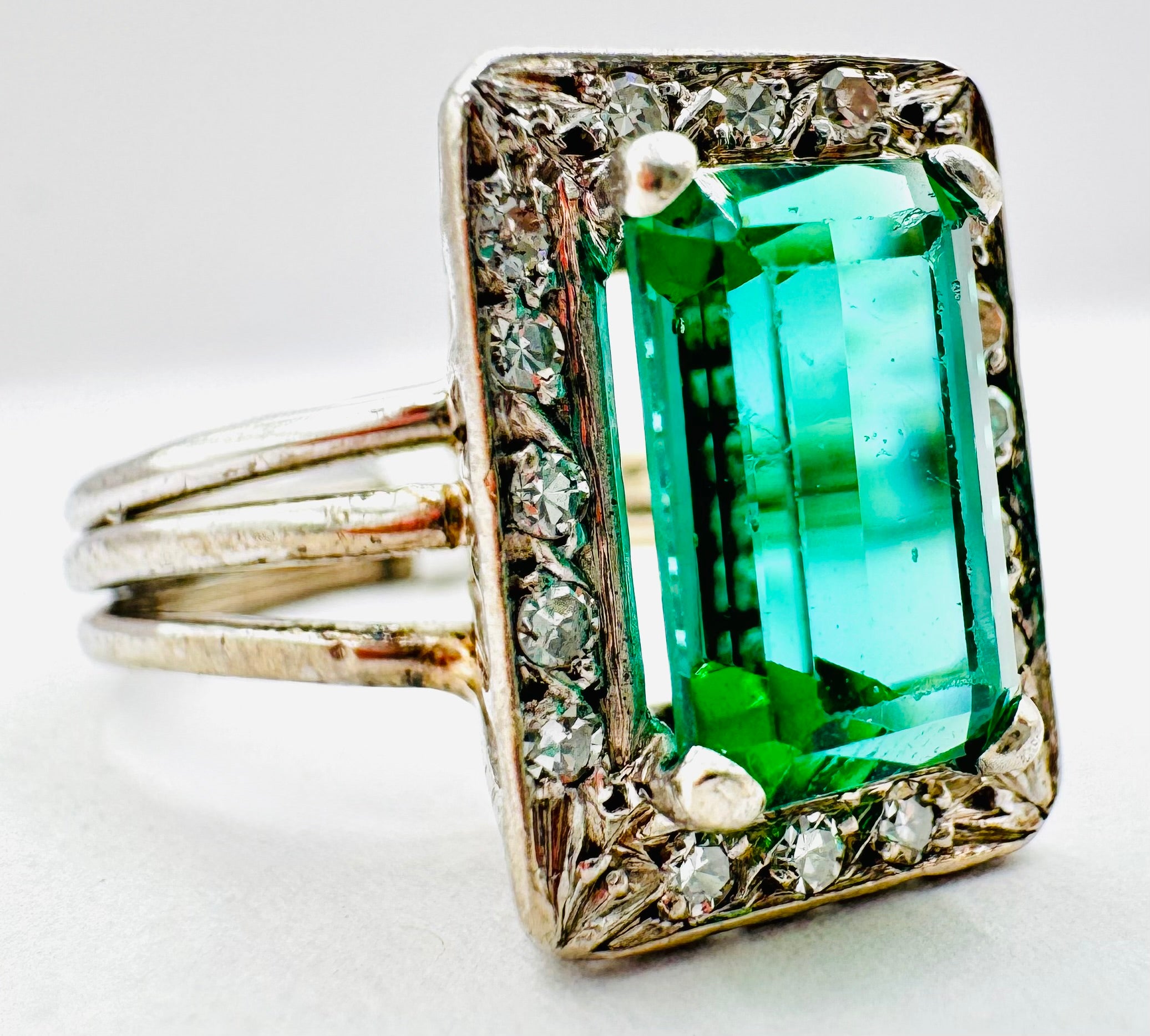 14k White Gold, Green Tourmaline/ Diamond Ring