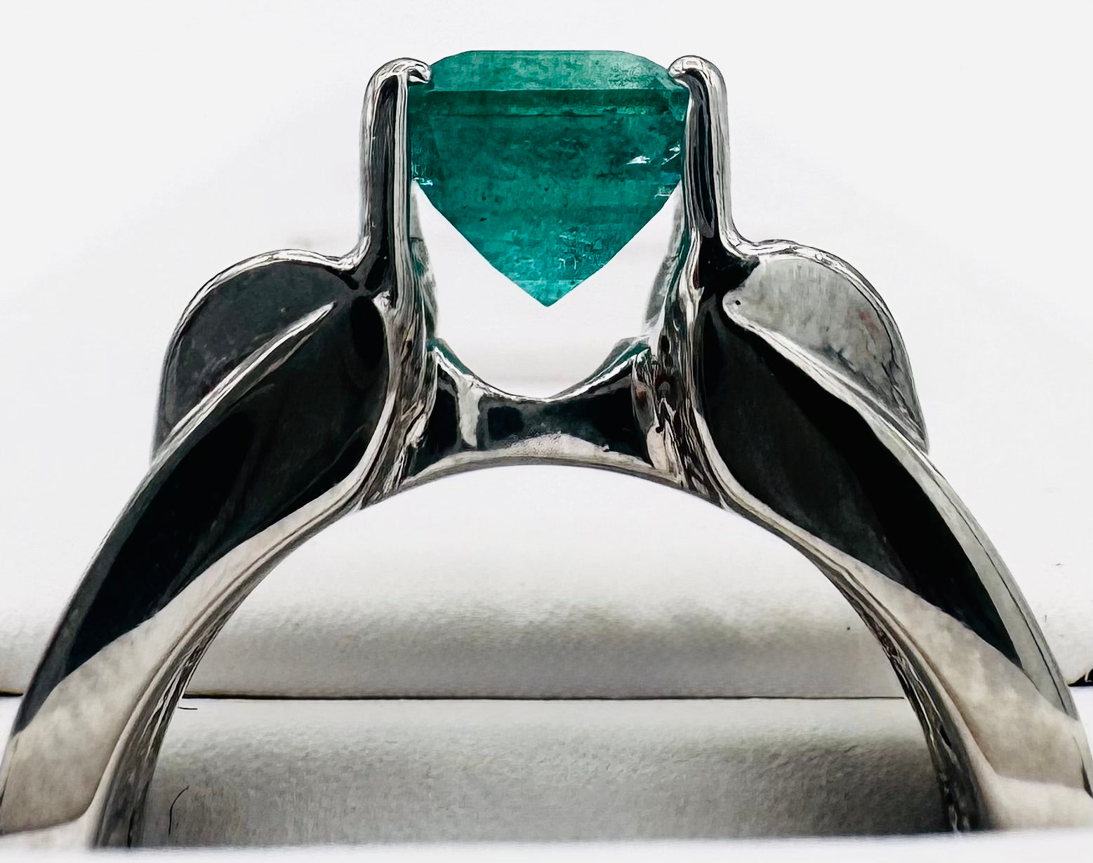 Platnum Emerald/ Diamond Ring