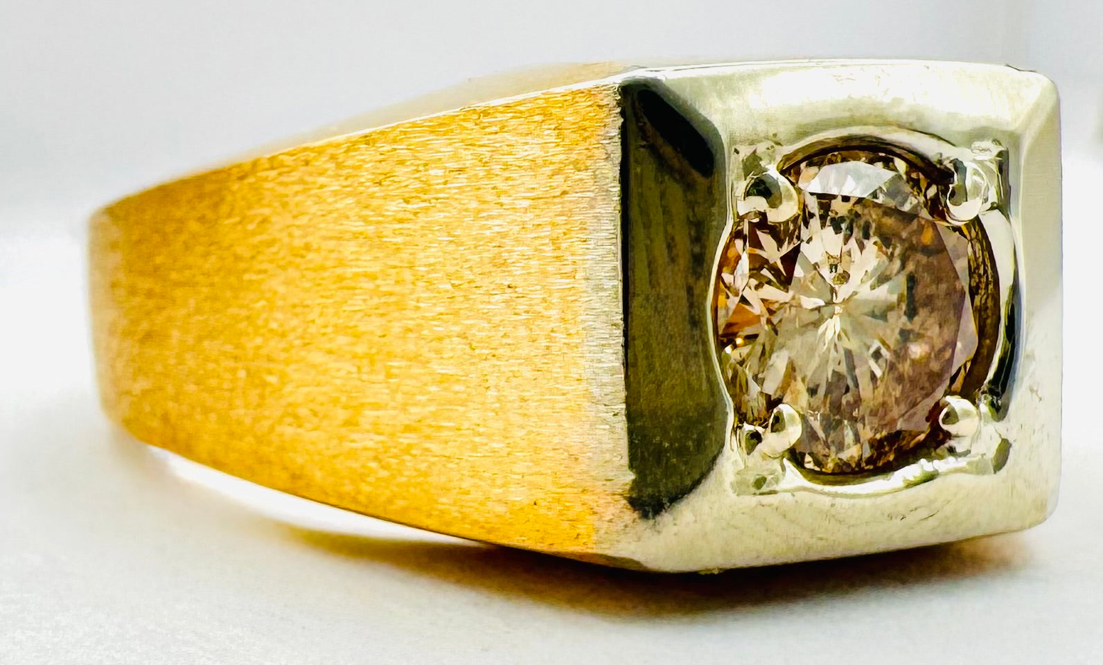 14k Yellow Gold Diamond Ring