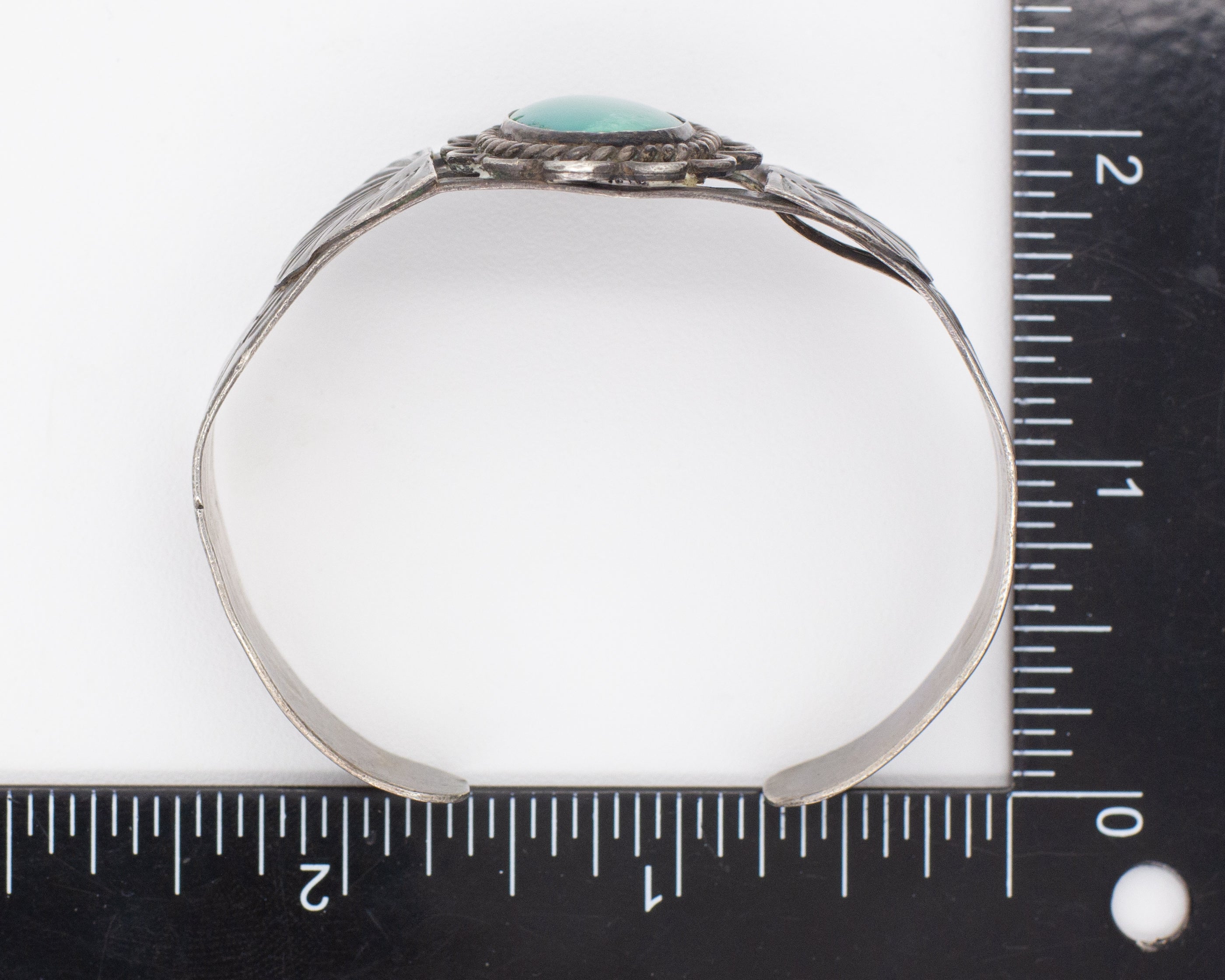 Navajo Handmade Sterling Silver Turquoise Cuff Bracelet (Hallmark Unknown)