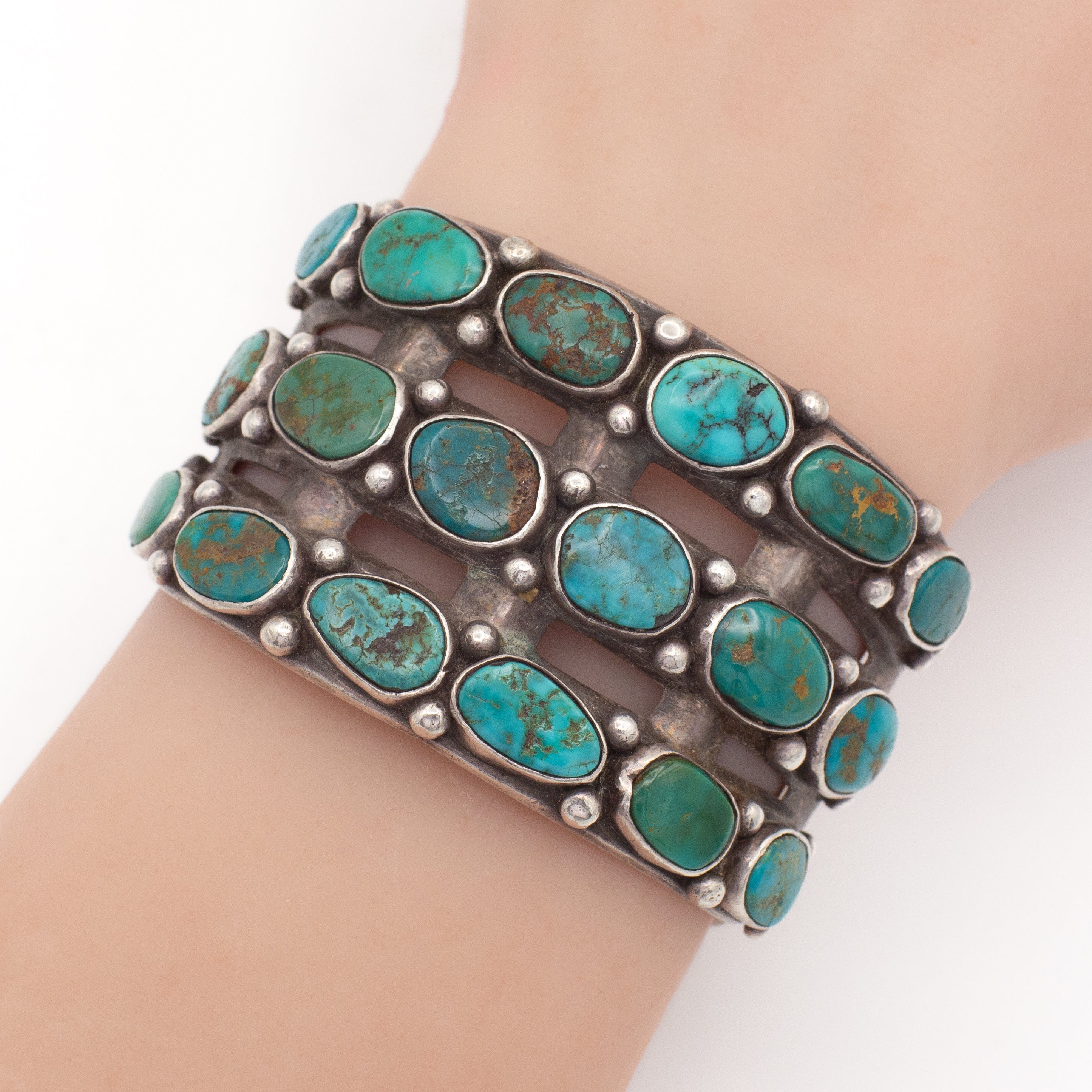 Vintage Handmade Sterling Silver Turquoise Cuff Bracelet (Hallmark Unknown)