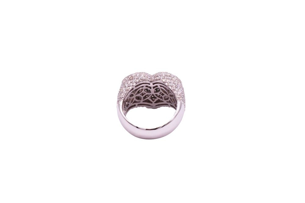 14k white Gold Diamond heart Ring 3ctw