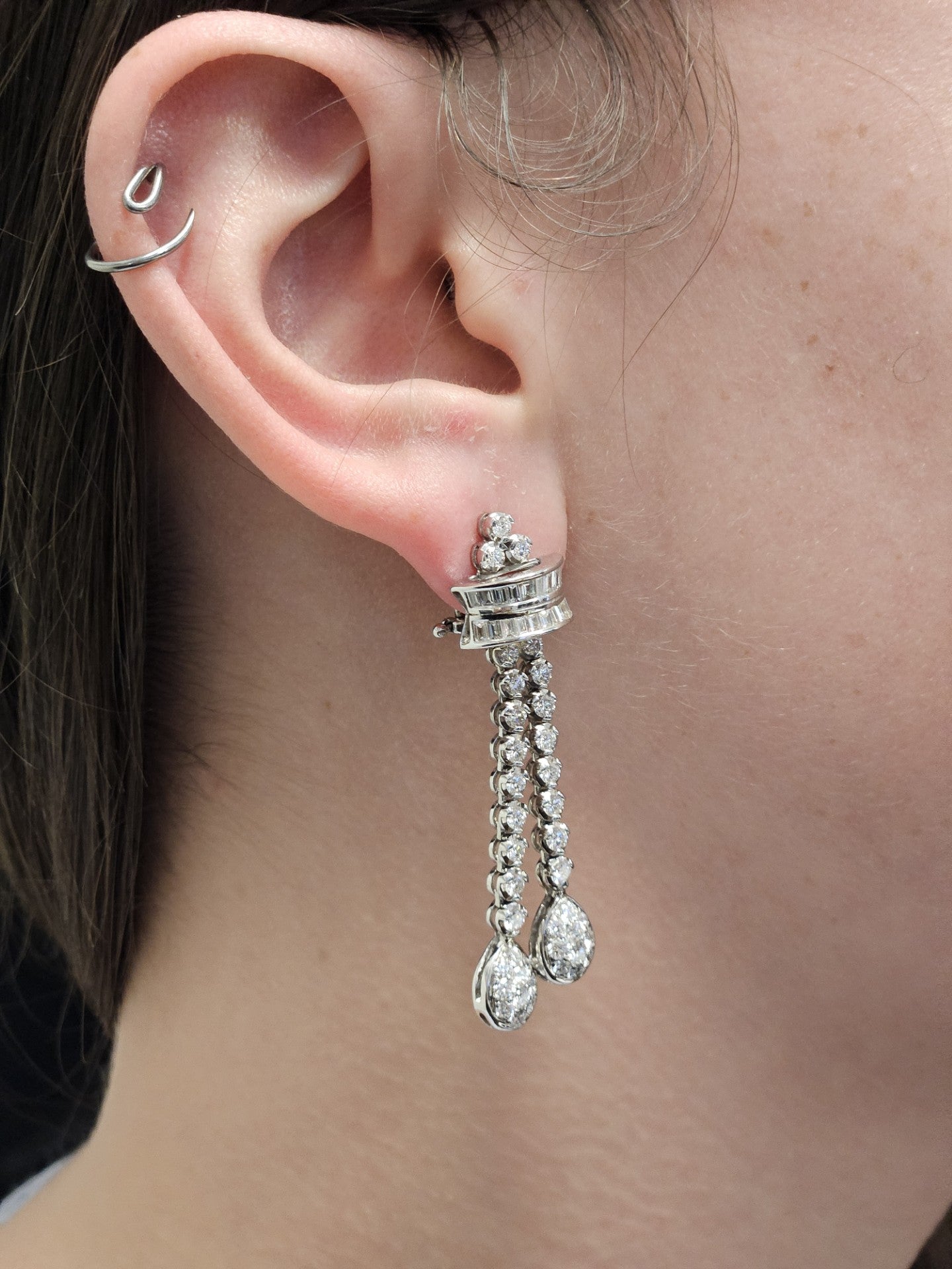 Diamond Dangle Earring