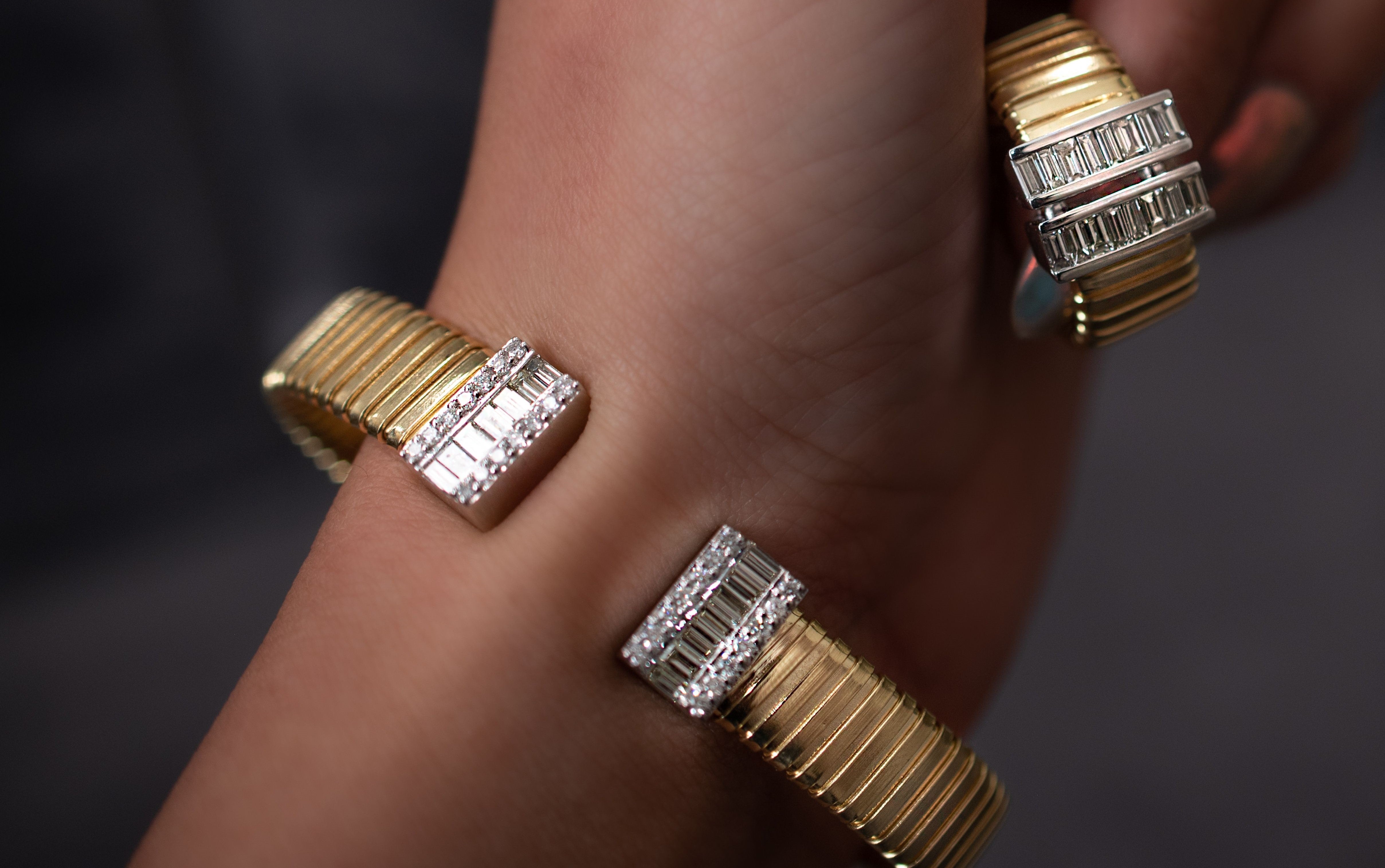 Ladies Baguette Diamond Bracelet and Ring Set