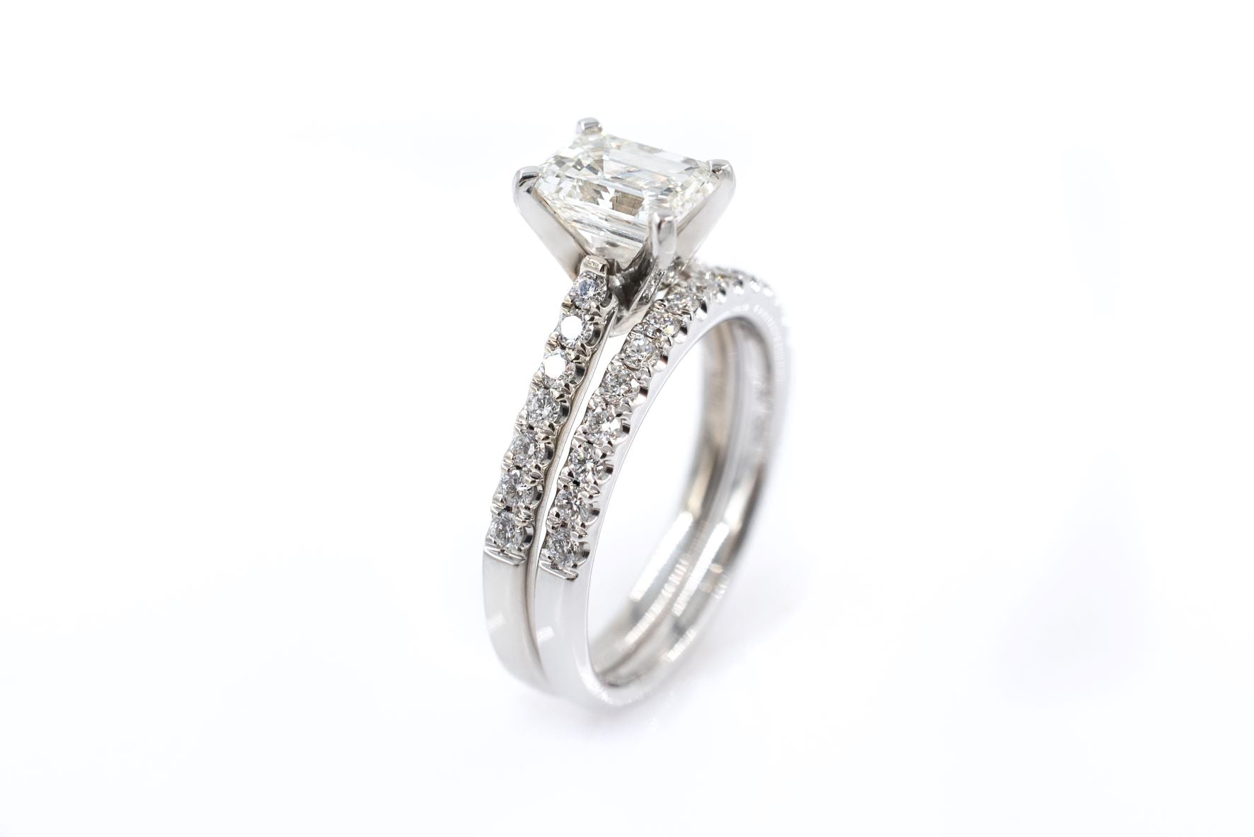 1.37 ct Emerald Cut GIA Certified Diamond Wedding Set VVS2/H