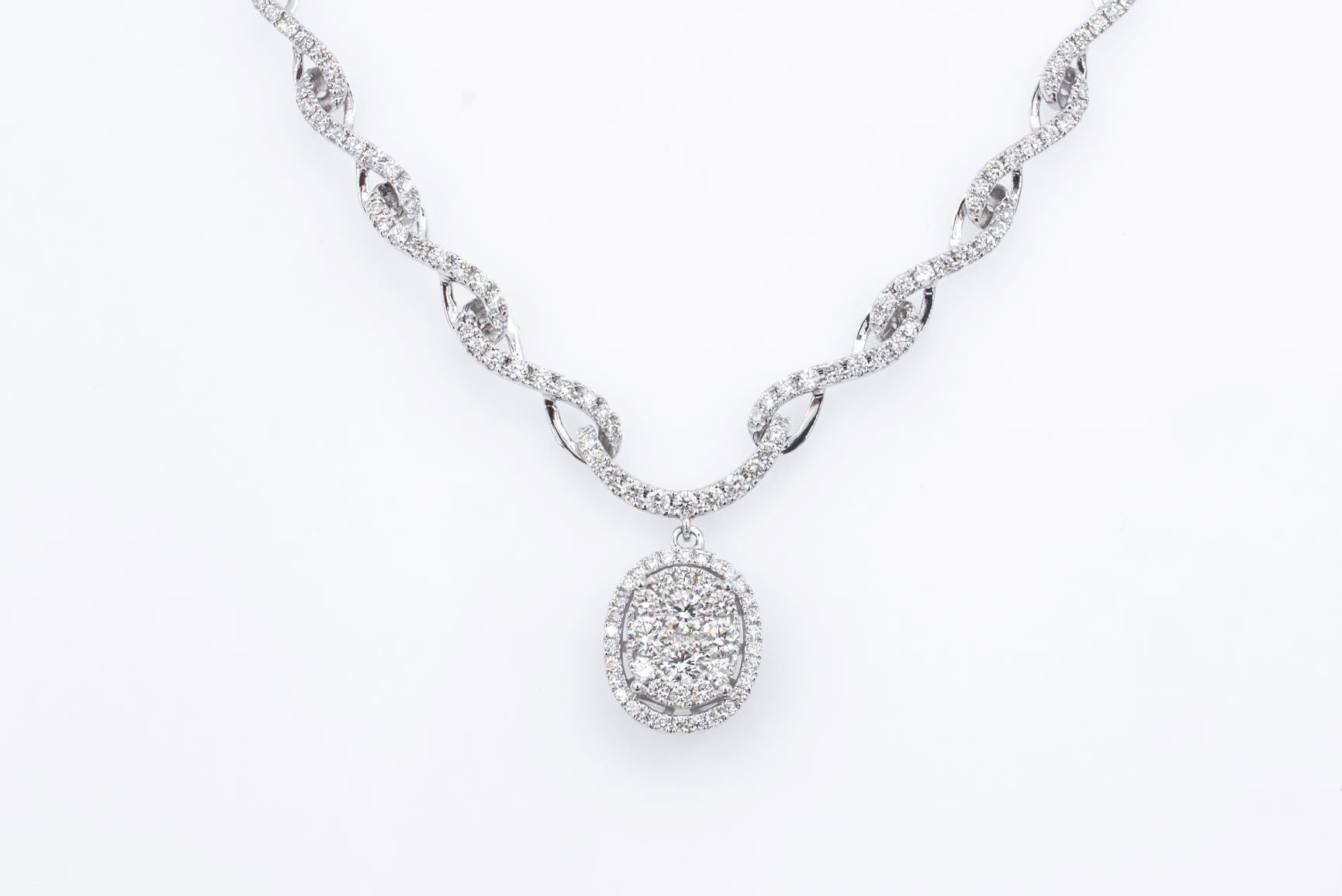 1.5 ct Diamond Drop Center Fashion Necklace
