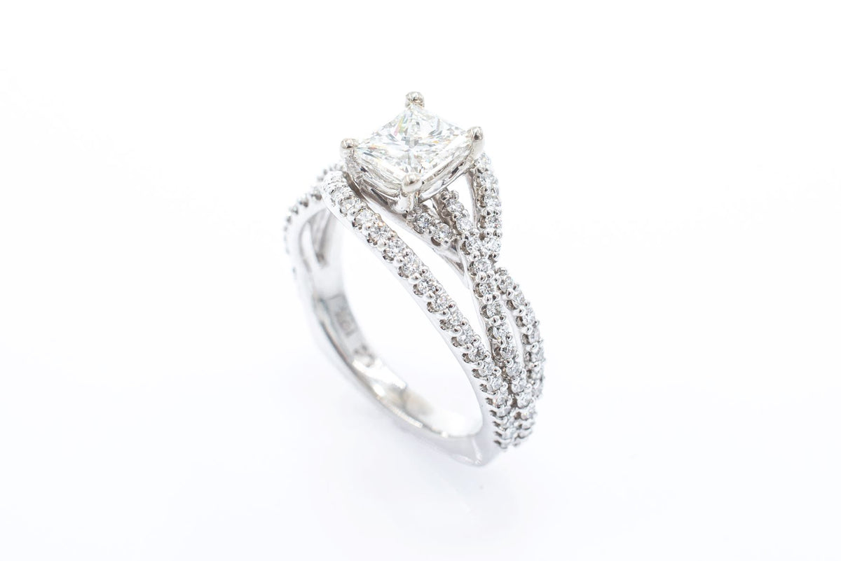 Princess Cut Diamond Engagement Ring