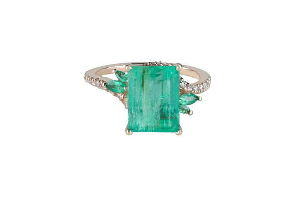 GIA Certified 4.75 ct Emerald and Diamond Ring