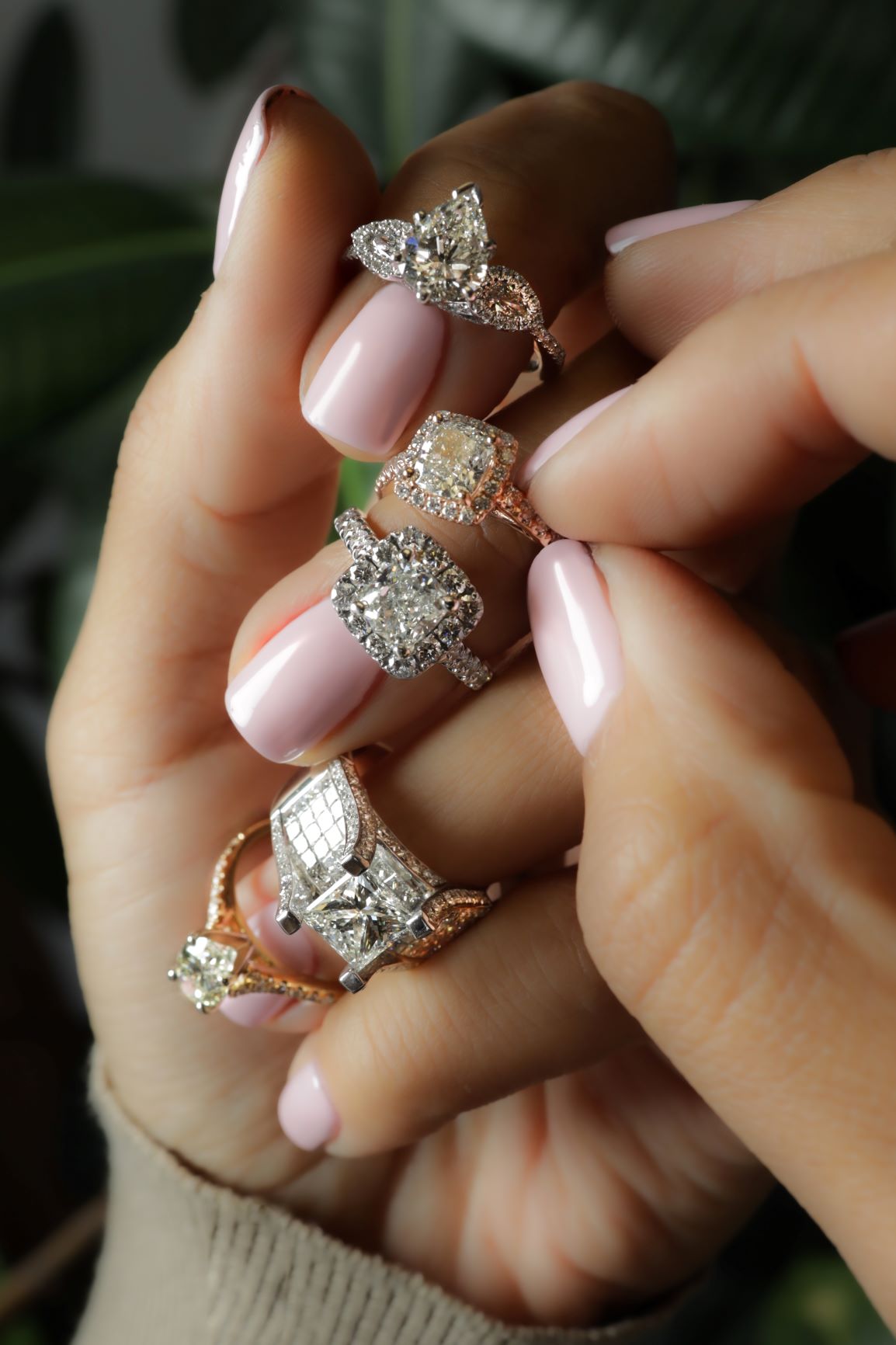 1.65 ctw GIA Certified Oval Cut Diamond Wedding Set