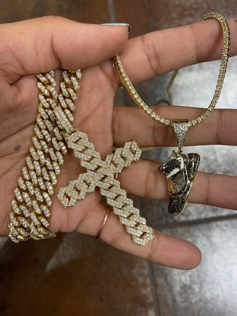 3.2 ctw Miami Cuban Diamond Cross