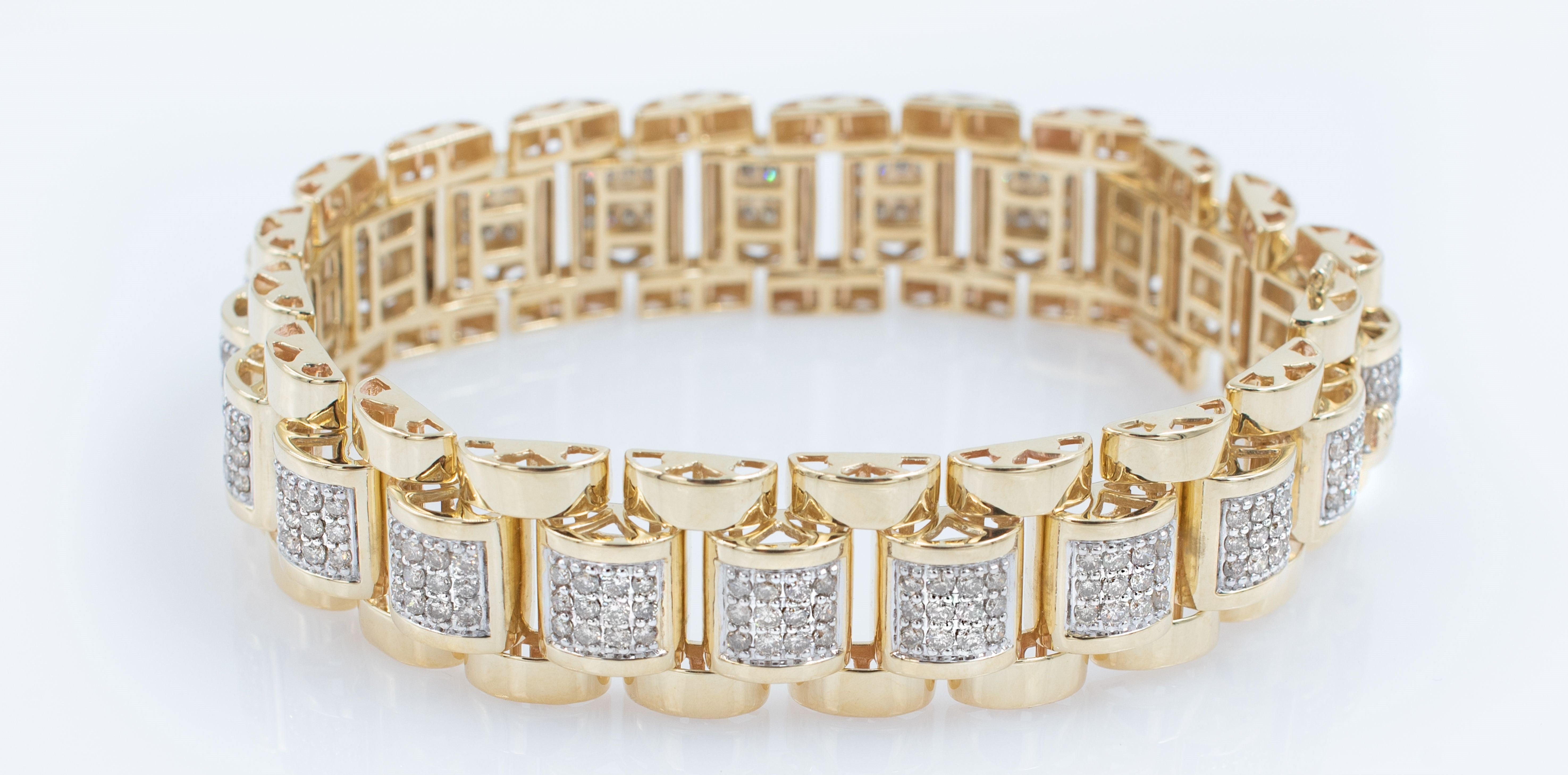 5.0 ctw watch style diamond bracelet